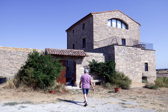 A rural guesthouse in Talladell, Tàrrega (by Laura Cortés)